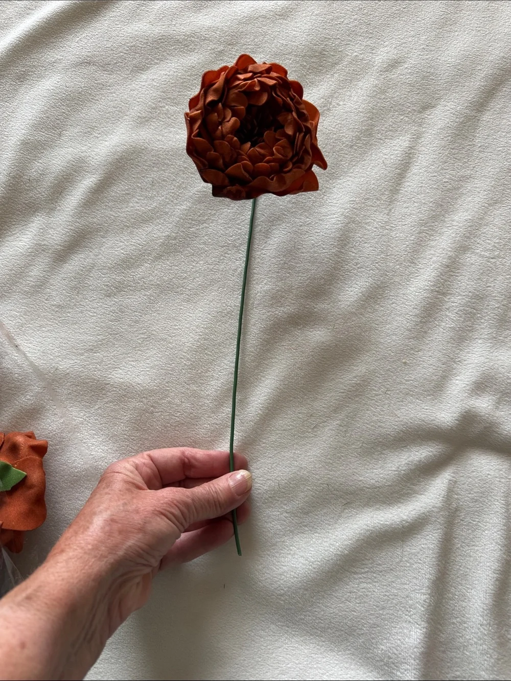 Artificial  flowers